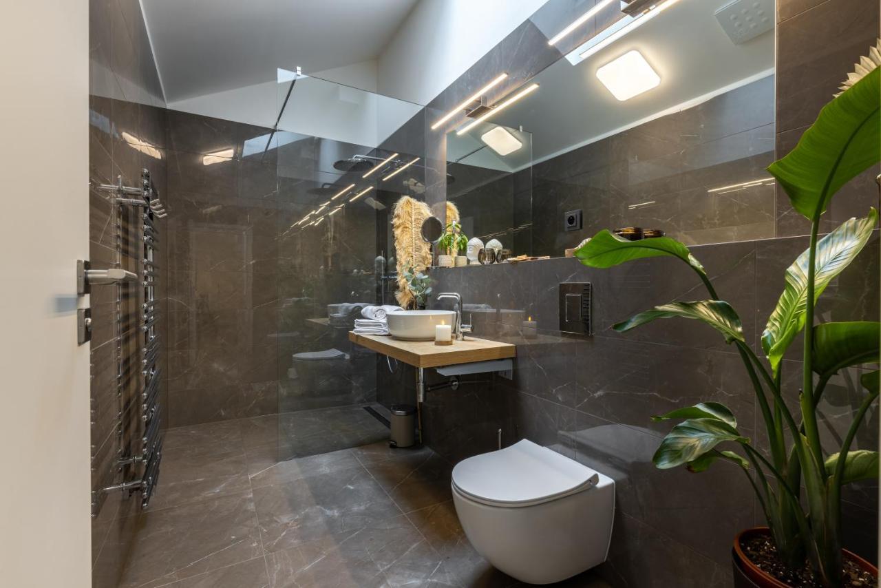 Luxurious, Charming Studio Perfect For Couples Prague Luaran gambar